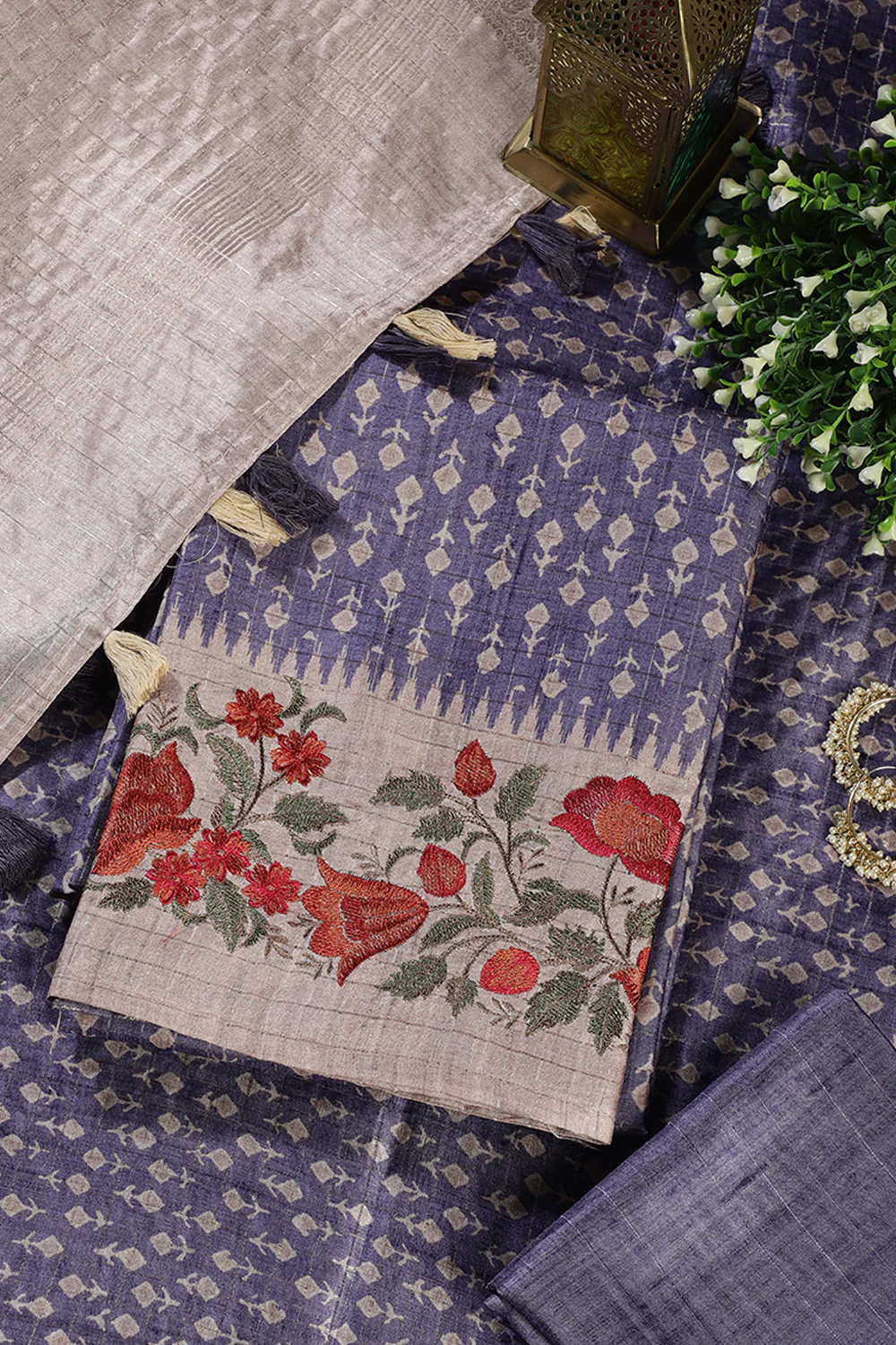 Voilet Tussar Cotton Printed And Floral Embroidered Unstiched Suit Material - Image 4