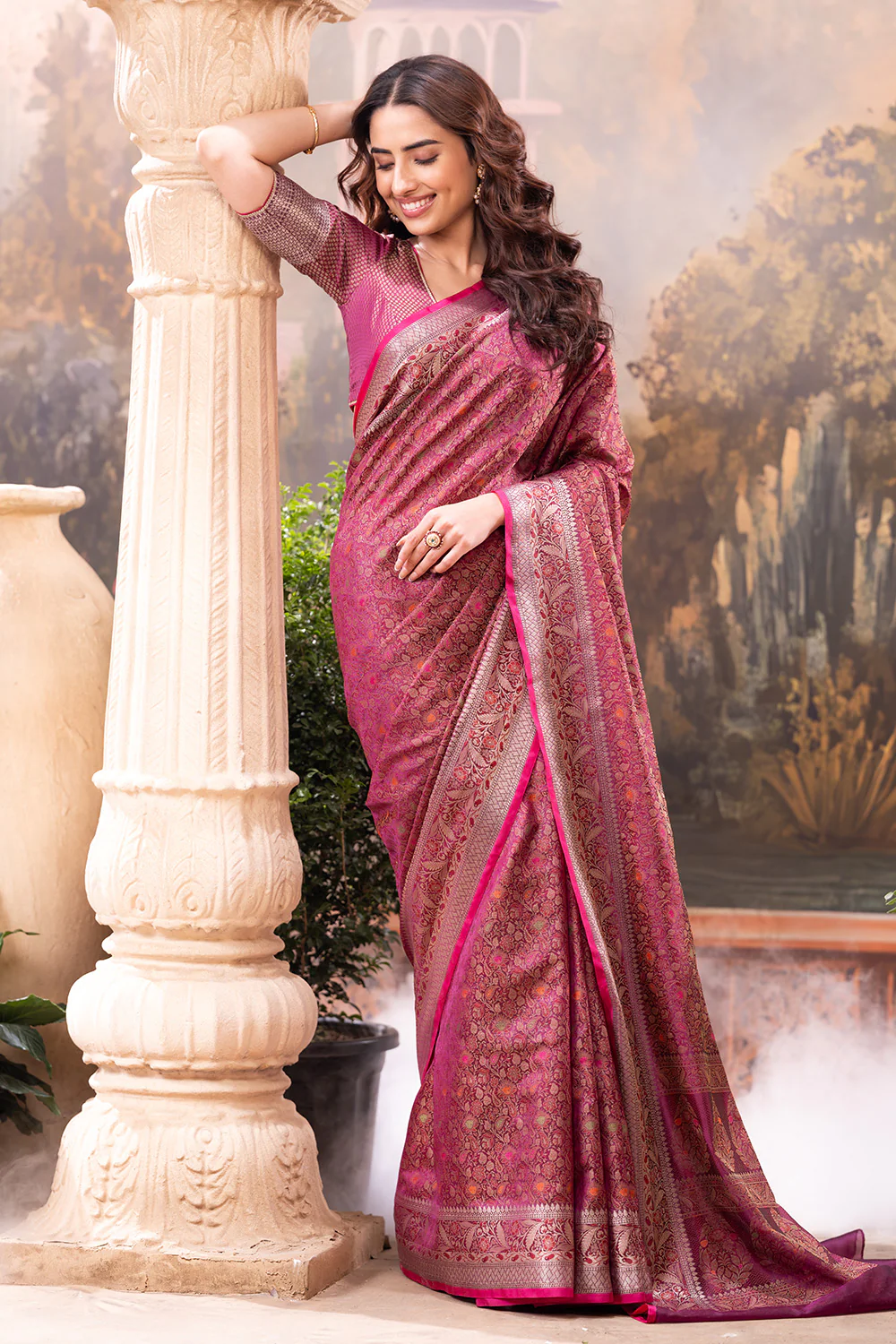 Wine Cotton Silk Floral Resham & Zari Wovern Saree - Image 4