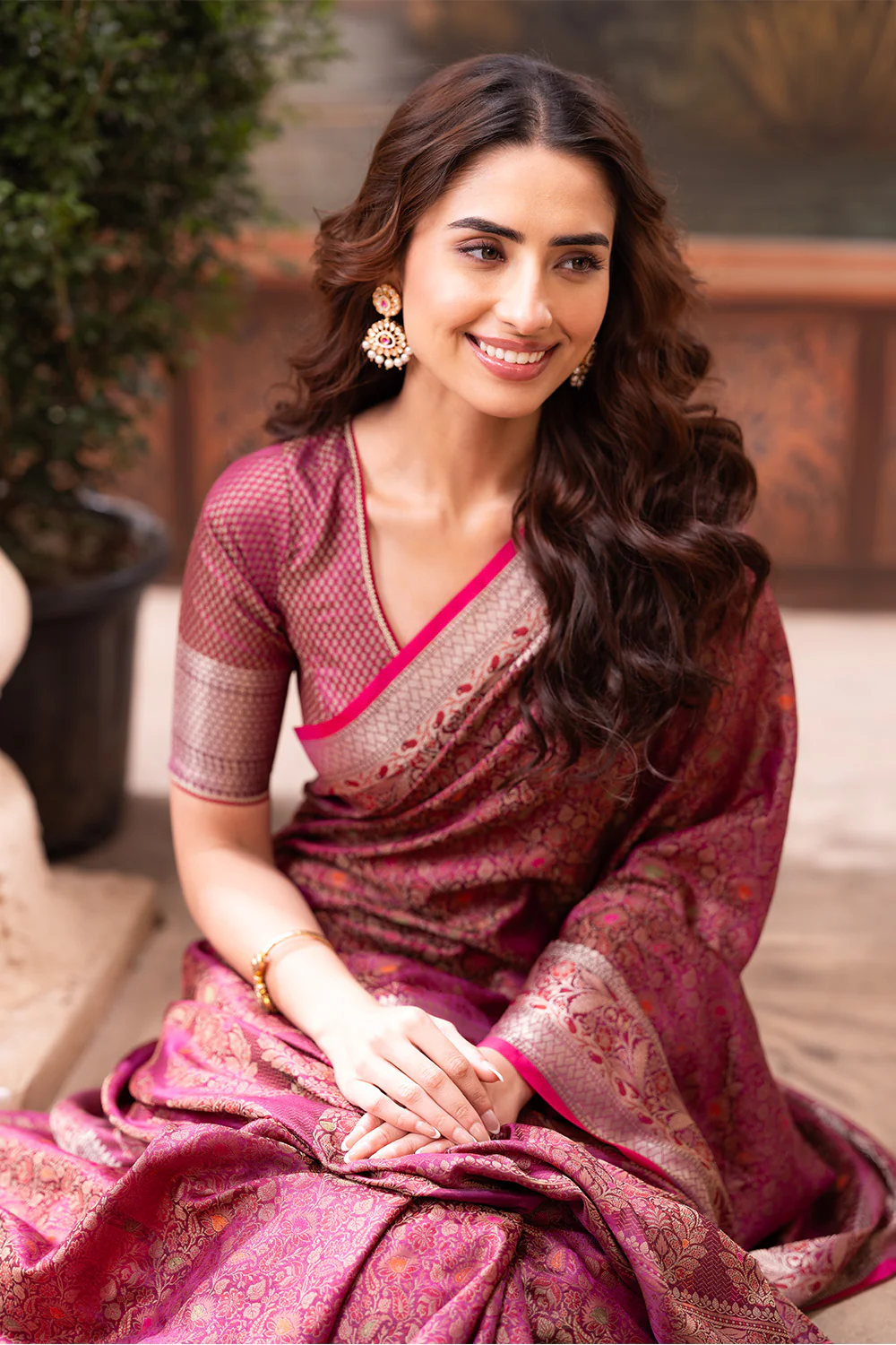 Wine Cotton Silk Floral Resham & Zari Wovern Saree - Image 5