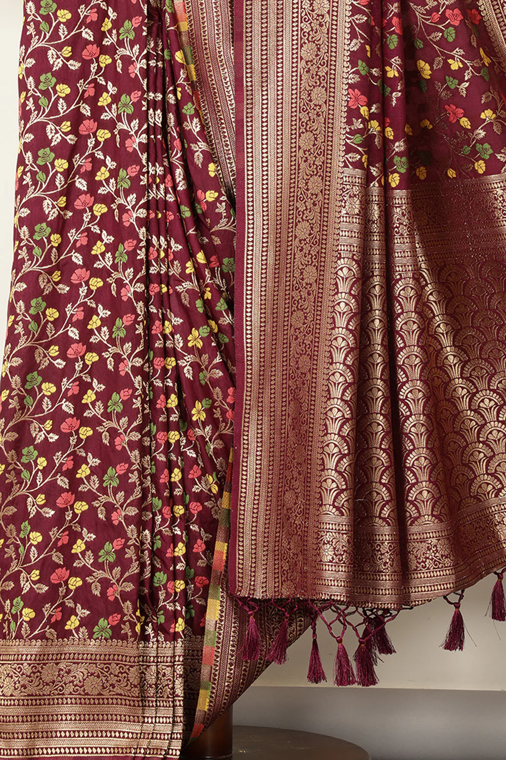 Wine Silk Resham & Zari Woven Saree - Image 3