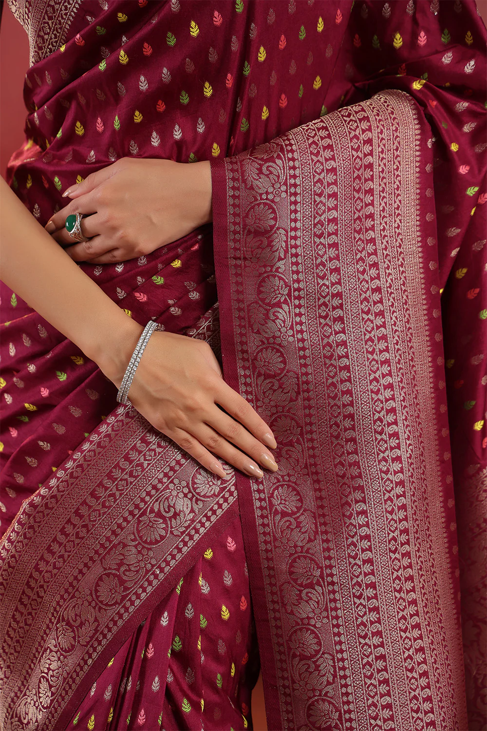 Wine Soft Silk Woven Saree - Image 11